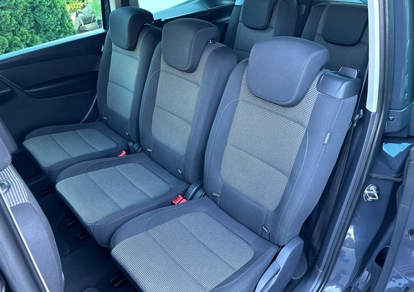 Volkswagen Sharan cena 49900 przebieg: 215000, rok produkcji 2014 z Sztum małe 232